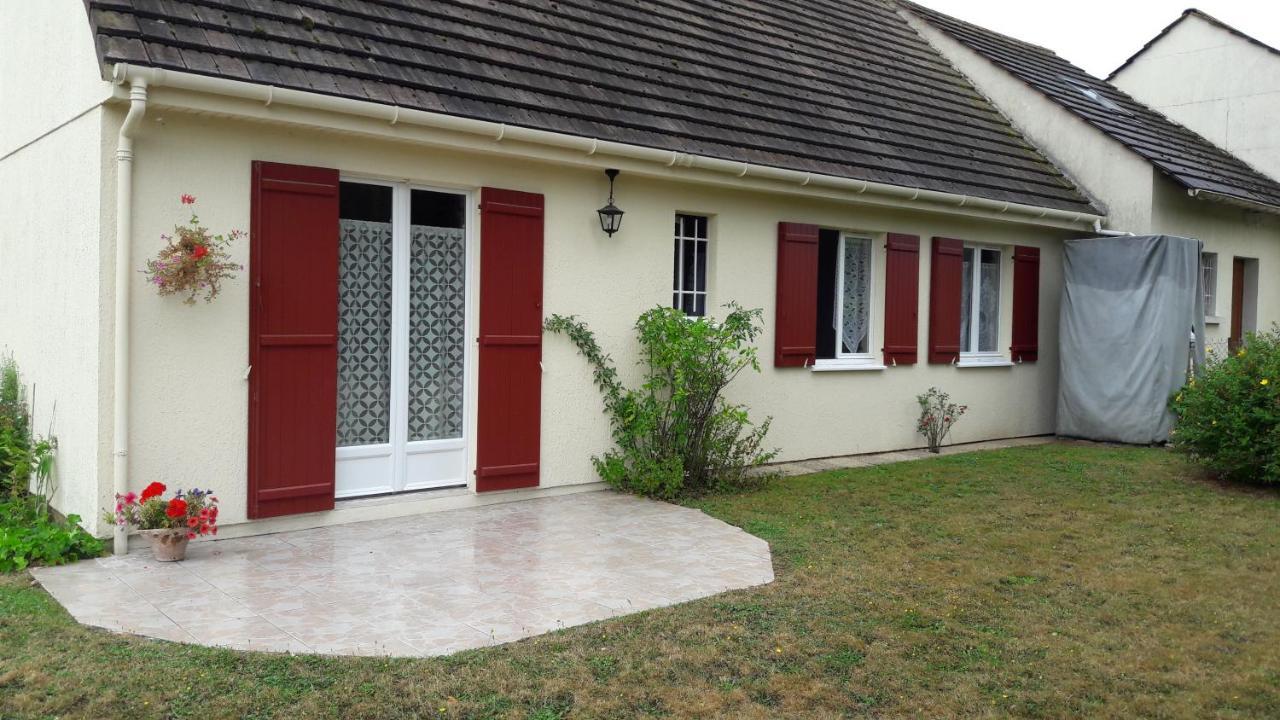 Bruse & Co Bed & Breakfast Oissery Luaran gambar